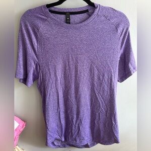 Men’s Lululemon shirt